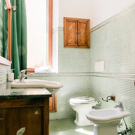 Con Terrazza * ألغيرو